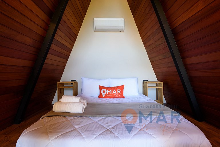 Romantic Cabin with Hot Tub | Canto da Serra 43B