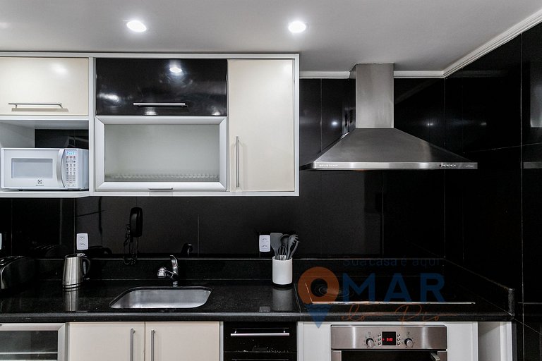 3BDRs with a View of Copacabana Beach| AB 143/1202