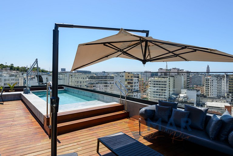 Your Retreat Steps from Lapa | RL 201/701