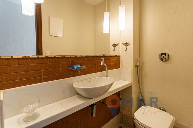 Duplex 3 Quartos com Piscina em Cabo Frio | CDI 24