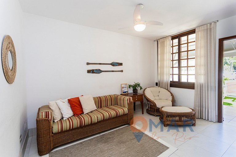 3-Bedroom Duplex with Pool in Cabo Frio | CDI 24
