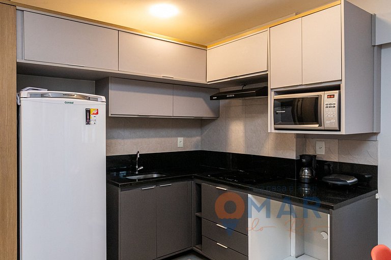 Quarto e Sala com Varanda em Copacabana|MRU 05/703