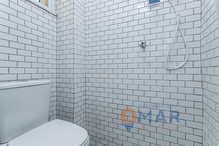 Sophisticated 3BDR 2 Min from the Beach|AS 130/502