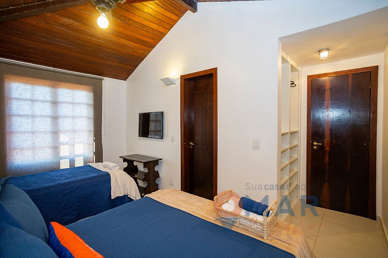 Beachfront House w/ Ocean View in Búzios | CBR 7/7