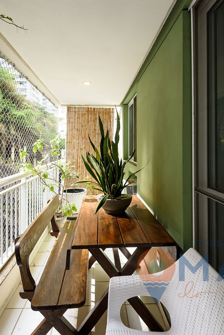 Apto em Botafogo com Piscina e Garagem| BV 80/ 407
