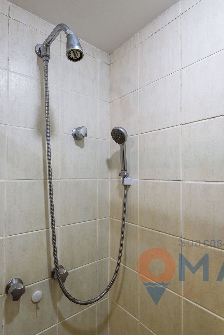 Botafogo Apt with Pool & Parking | BV 80/407