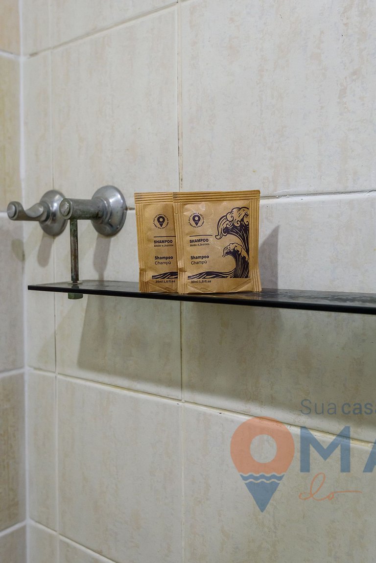 Botafogo Apt with Pool & Parking | BV 80/407