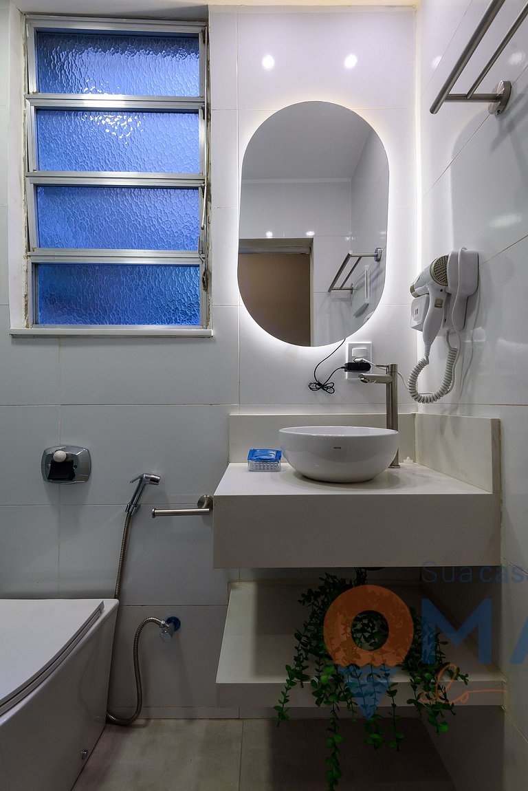 Estudio 4 min de la playa de Copacabana|RP195/1001