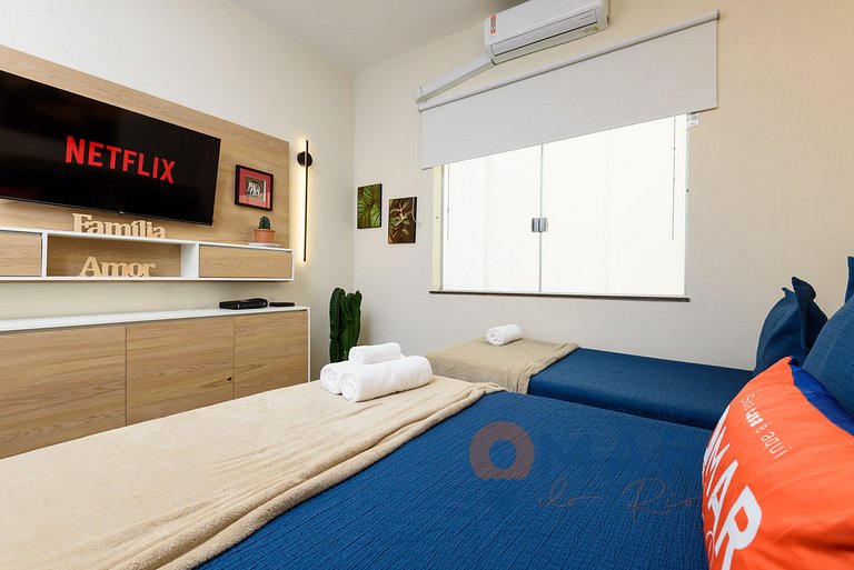 Studio 6 Min from Copacabana Beach | BR 502/420