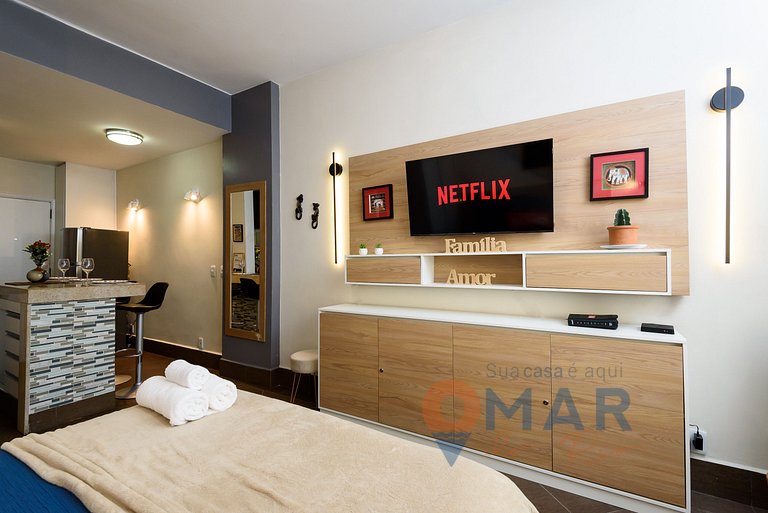 Studio 6 Min from Copacabana Beach | BR 502/420