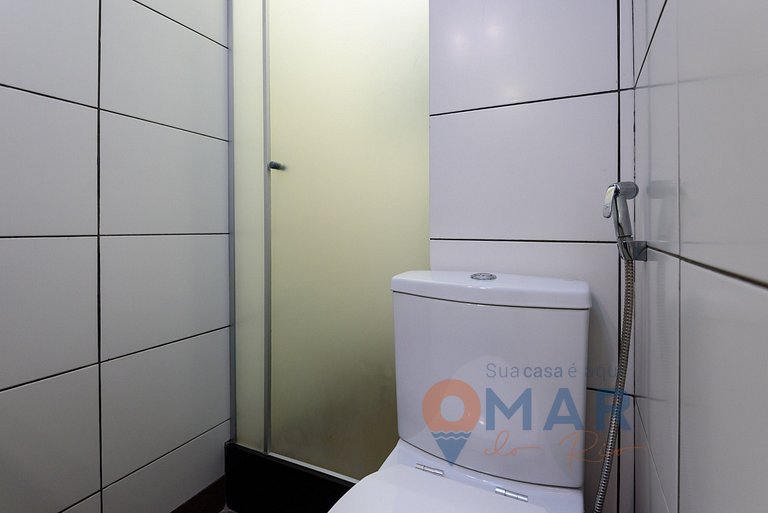 Studio 6 Min from Copacabana Beach | BR 502/420