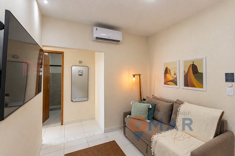 Apt Near Beach with Sea View | PJ 135/708